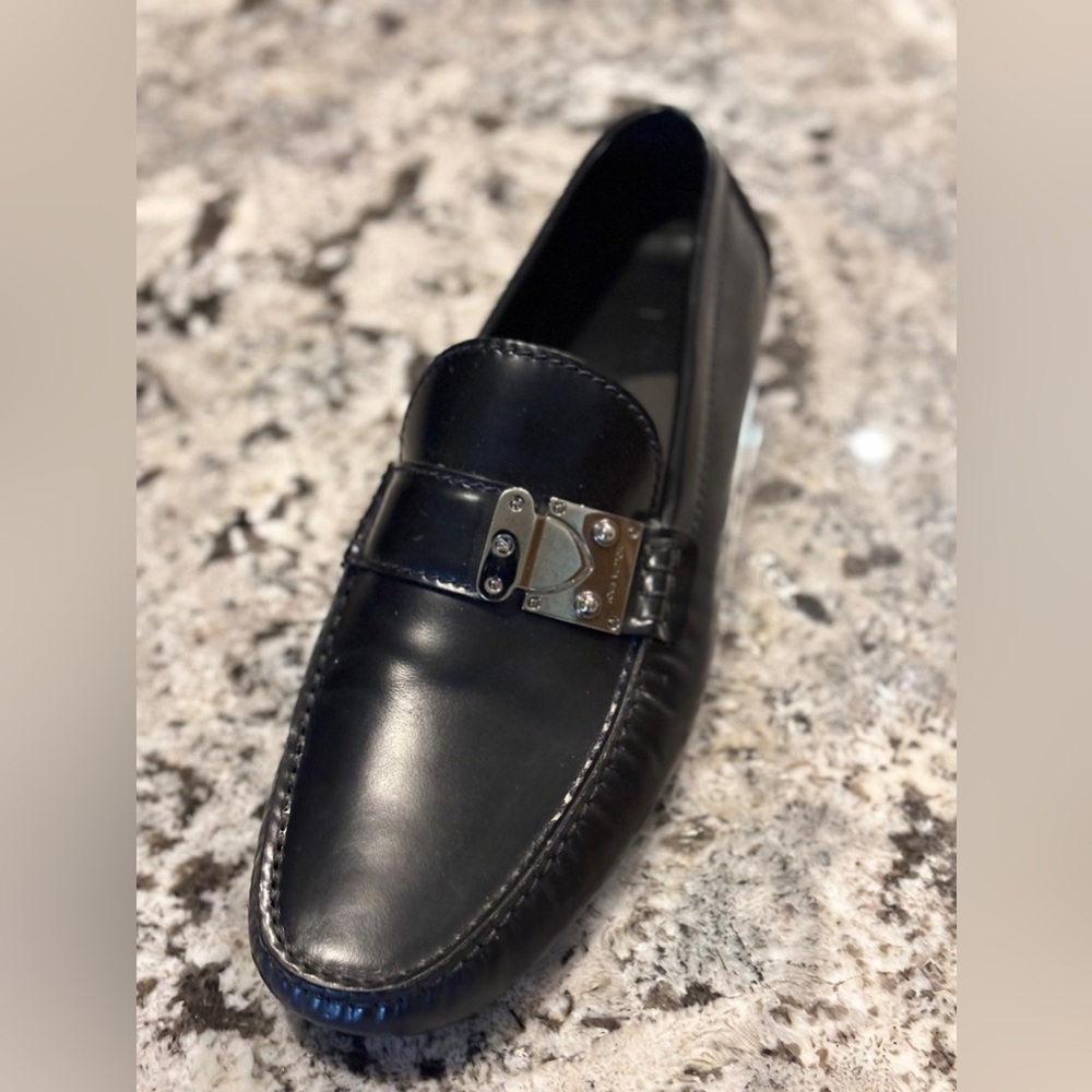 Black Louis Vuitton loafers 10.5 size